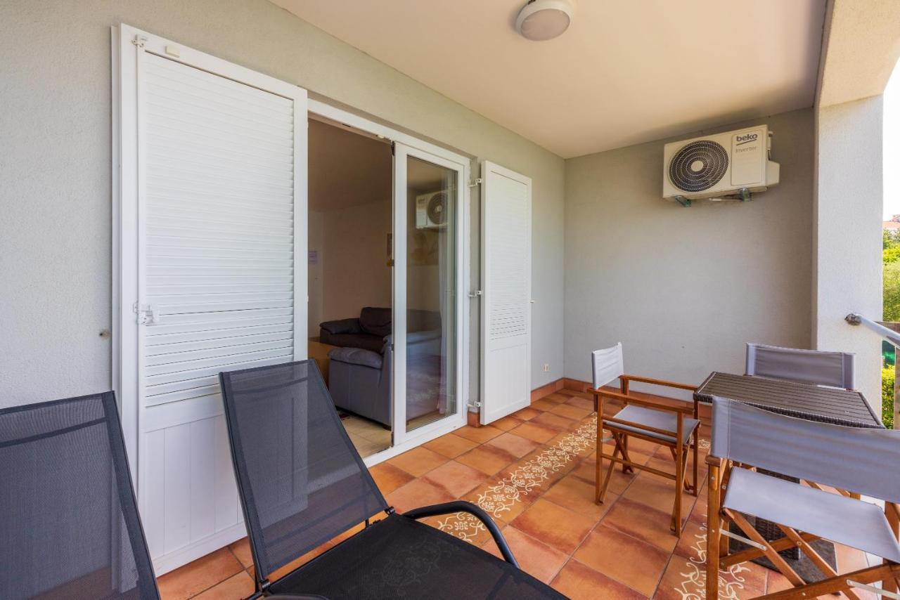 Apartmani Heta Alagic III Selce Exterior photo