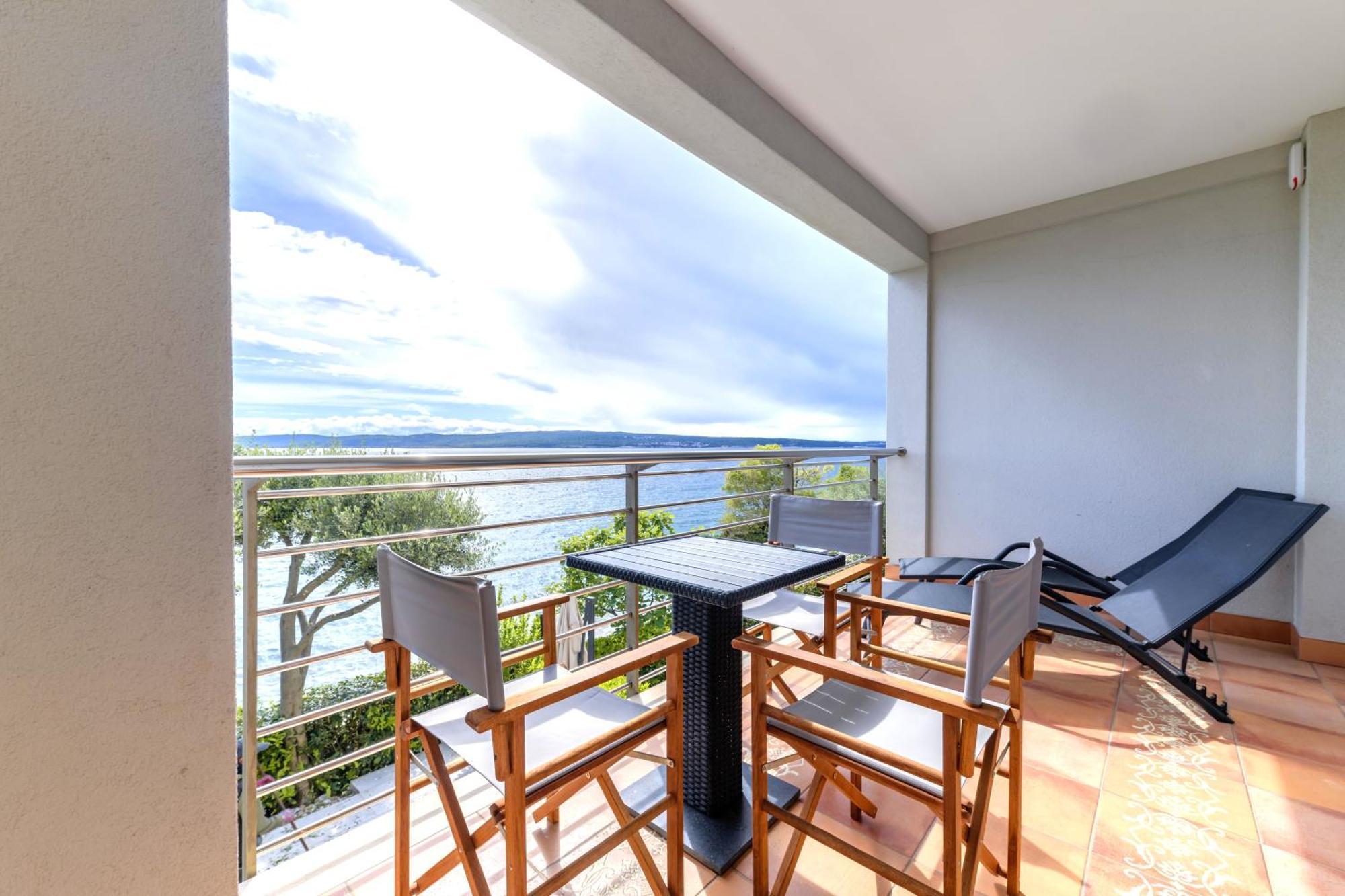 Apartmani Heta Alagic III Selce Exterior photo